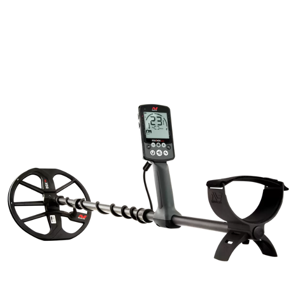 Minelab Equinox 600 metal detector